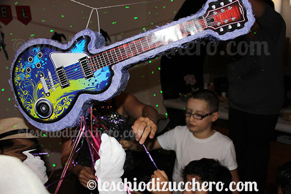 Festa tema Michael Jackson - Pignatta - Pentolaccia festa-tema-michael-jackson - Pignatta